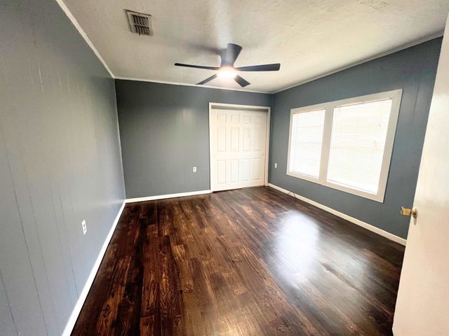 408 Trinity St., White Oak, TX 75693