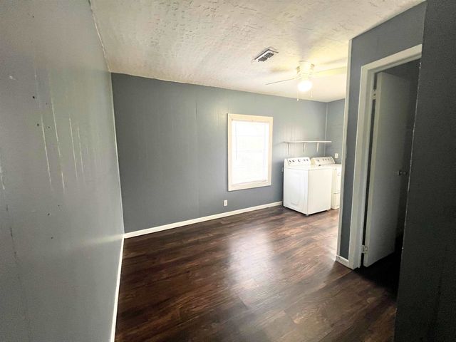 408 Trinity St., White Oak, TX 75693