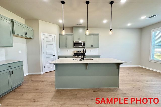 2585 Meditation Loop, Springdale, AR 72764