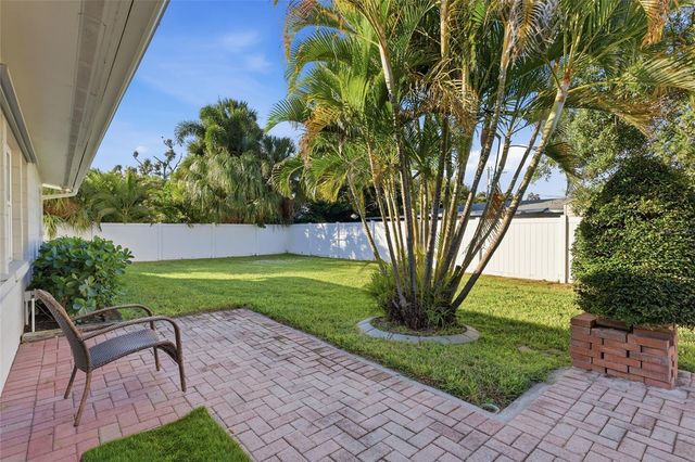 2437 CLEMATIS STREET, Sarasota, FL 34239