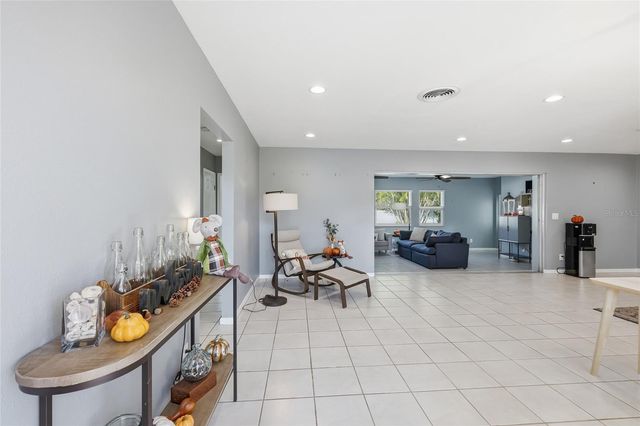 2437 CLEMATIS STREET, Sarasota, FL 34239