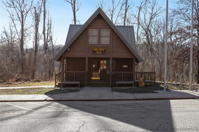 1533 Hanna Road, Valley Park, MO 63088