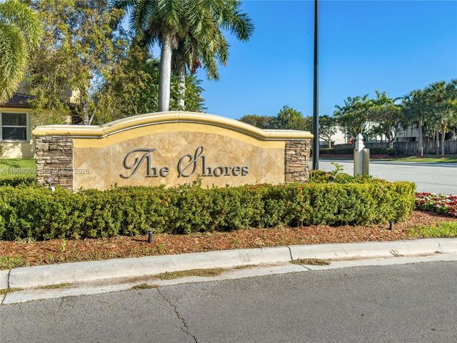 9011 SW 227th St 7, Cutler Bay, FL 33190