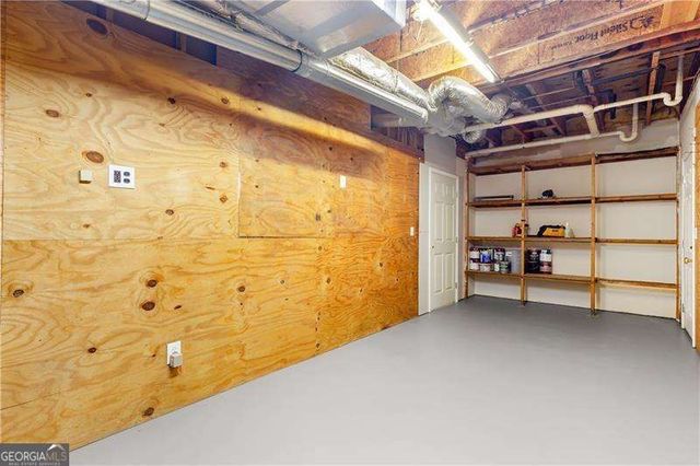 5907 Seven Oaks Drive, Powder Springs, GA 30127