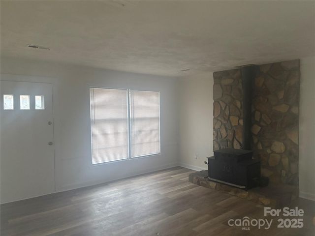 5312 Larewood Drive, Charlotte, NC 28215