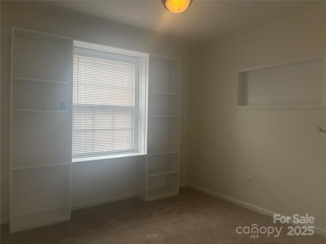 5312 Larewood Drive, Charlotte, NC 28215