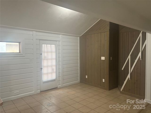 5312 Larewood Drive, Charlotte, NC 28215