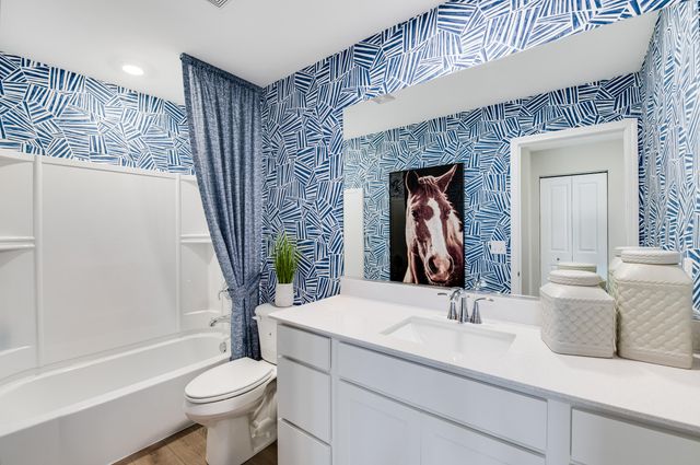 4208 Iron Gate Drive, Valparaiso, IN 46385