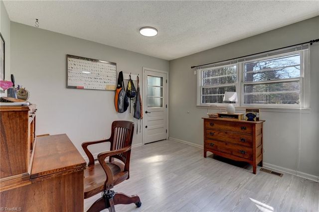 4604 Luewood Road, Greensboro, NC 27405