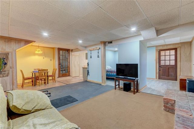 4604 Luewood Road, Greensboro, NC 27405