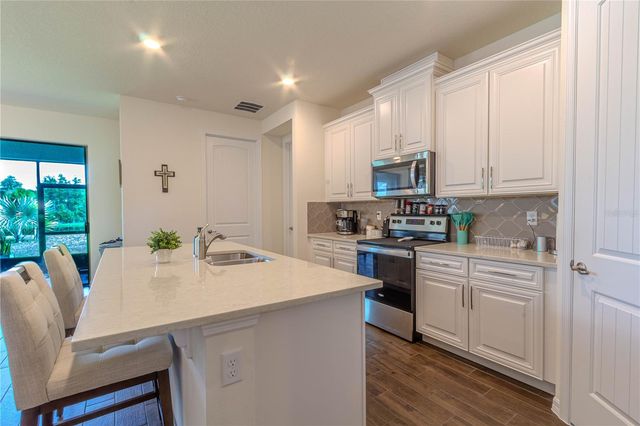 17558 BLAZING STAR CIRCLE, Clermont, FL 34714