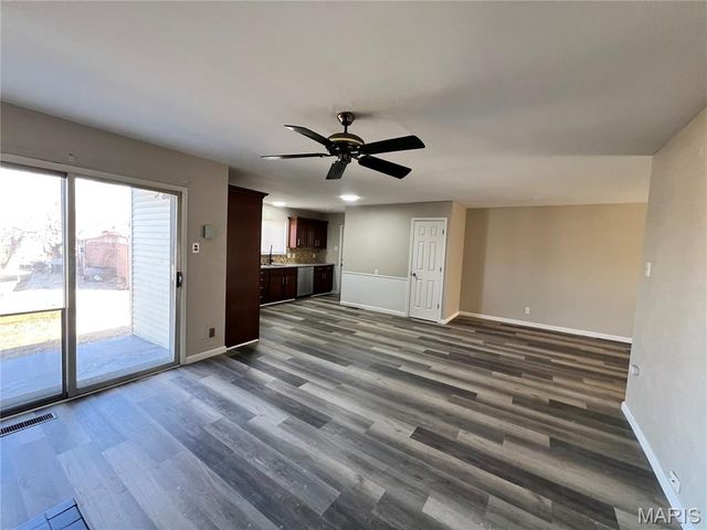 2010 Cordoba Drive, Florissant, MO 63033