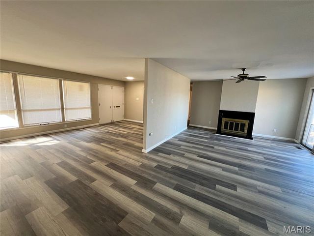 2010 Cordoba Drive, Florissant, MO 63033