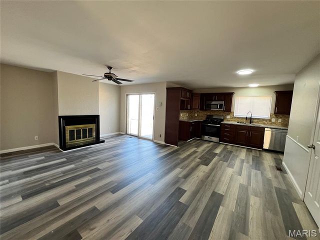 2010 Cordoba Drive, Florissant, MO 63033