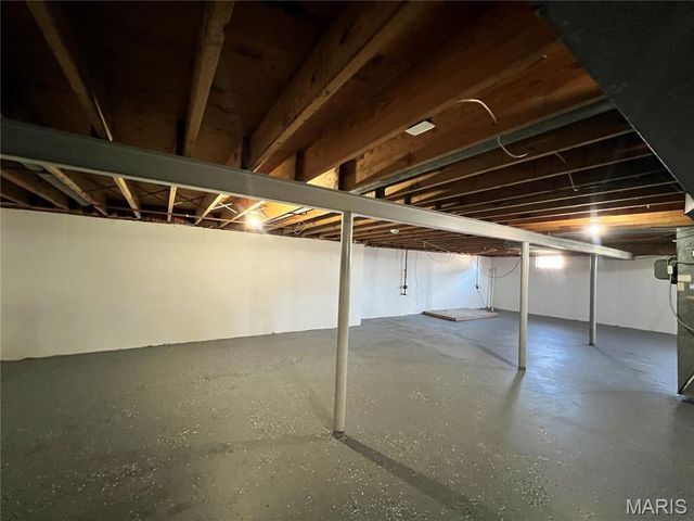 2010 Cordoba Drive, Florissant, MO 63033