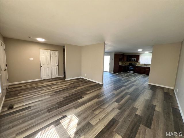 2010 Cordoba Drive, Florissant, MO 63033