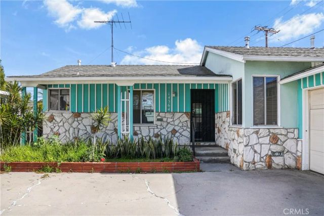 14564 Charlemagne Ave, Bellflower, CA 90706