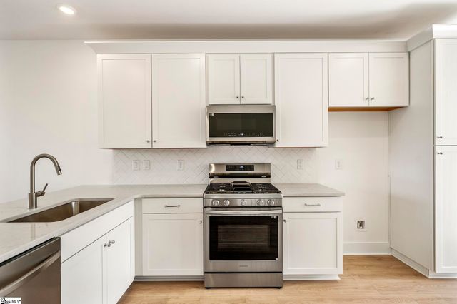 24 Renaissance Row Drive, Greenville, SC 29606