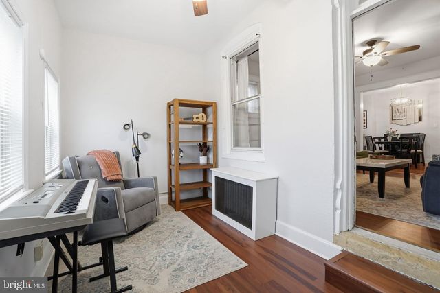 418 E 10TH AVE, Conshohocken, PA 19428