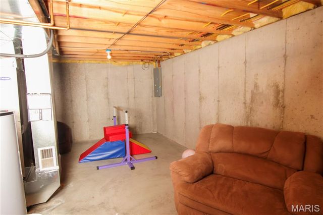 328 High Street, Washington, MO 63090