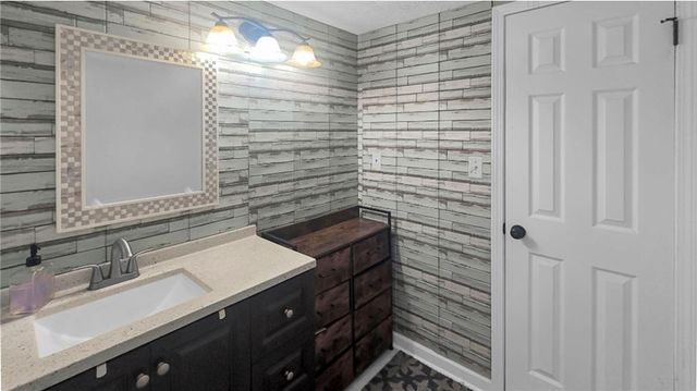 528 Old Tucker Road, Stone Mountain, GA 30087