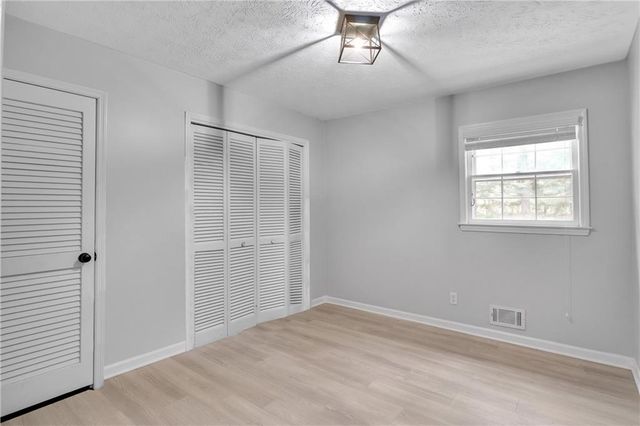 528 Old Tucker Road, Stone Mountain, GA 30087