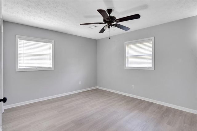 528 Old Tucker Road, Stone Mountain, GA 30087