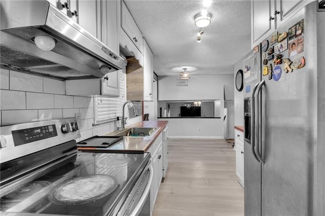 528 Old Tucker Road, Stone Mountain, GA 30087