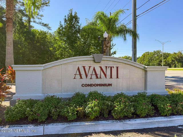 3591 KERNAN Boulevard S 807, Jacksonville, FL 32224