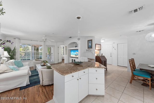 3591 KERNAN Boulevard S 807, Jacksonville, FL 32224