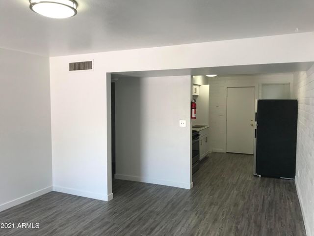 4939 E WILLETTA Street 2, Phoenix, AZ 85008