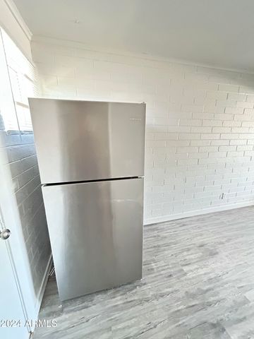 4939 E WILLETTA Street 2, Phoenix, AZ 85008