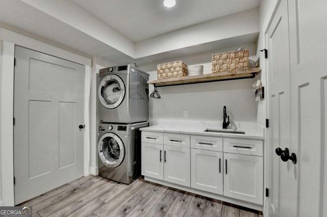 6730 Ulster Curt, Alpharetta, GA 30005