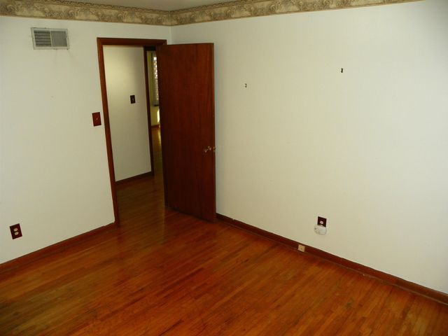 214 N Brookside Parkway, Wichita, KS 67208