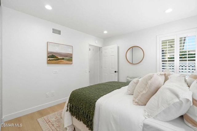 15103 Village 15, Camarillo, CA 93012