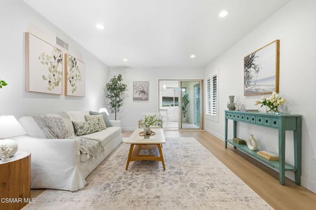 15103 Village 15, Camarillo, CA 93012