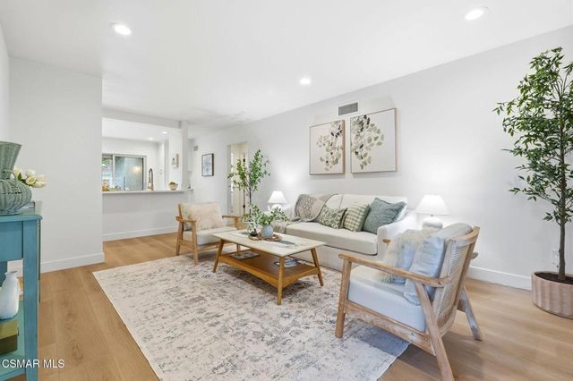 15103 Village 15, Camarillo, CA 93012