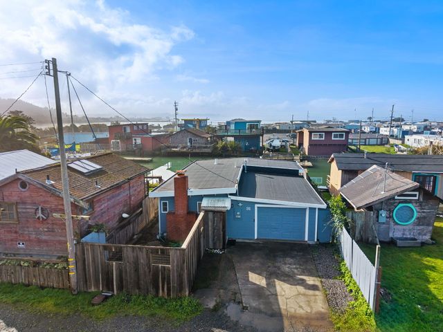 31 Crab Street, Eureka, CA 95503