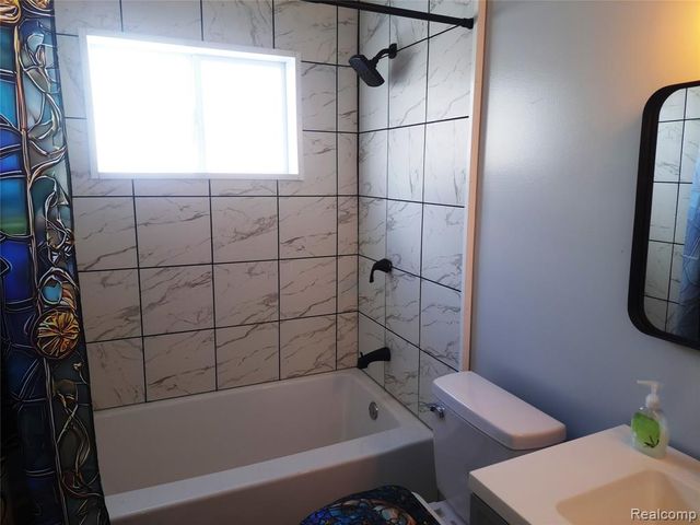 13360 Jobin Street, Southgate, MI 48195