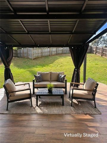 735 Walnut Creek Circle, Pendergrass, GA 30567