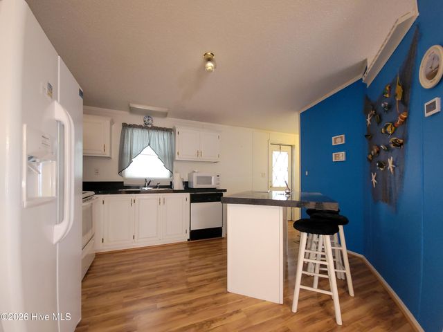 1800 Nottingham Circle SW, Ocean Isle Beach, NC 28469