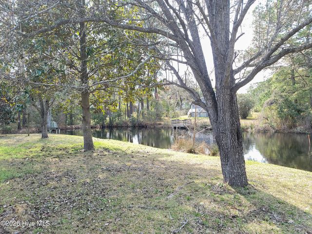 1800 Nottingham Circle SW, Ocean Isle Beach, NC 28469