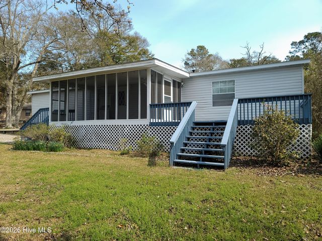 1800 Nottingham Circle SW, Ocean Isle Beach, NC 28469