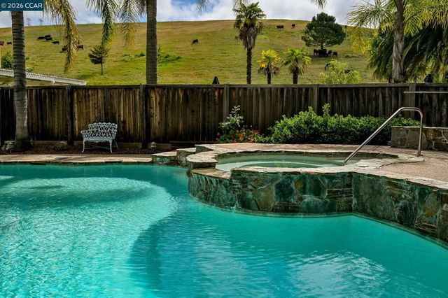 23 Verbena Ct, San Ramon, CA 94582