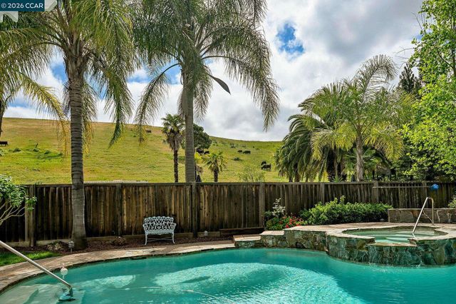 23 Verbena Ct, San Ramon, CA 94582