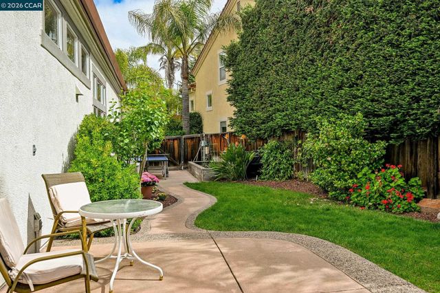 23 Verbena Ct, San Ramon, CA 94582