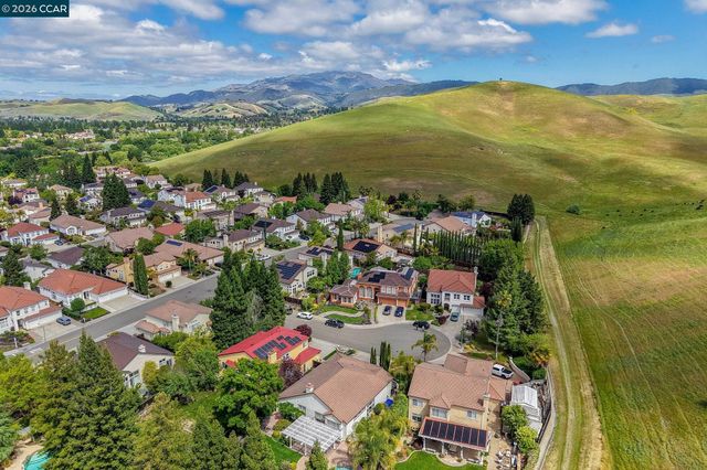 23 Verbena Ct, San Ramon, CA 94582