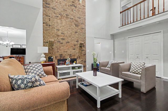 5026 Arbor Valley Lane, Ann Arbor, MI 48105