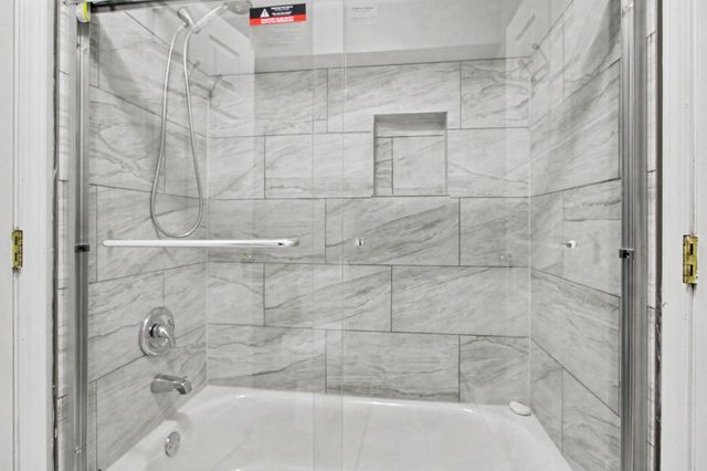 5026 Arbor Valley Lane, Ann Arbor, MI 48105