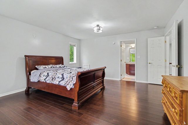 5026 Arbor Valley Lane, Ann Arbor, MI 48105